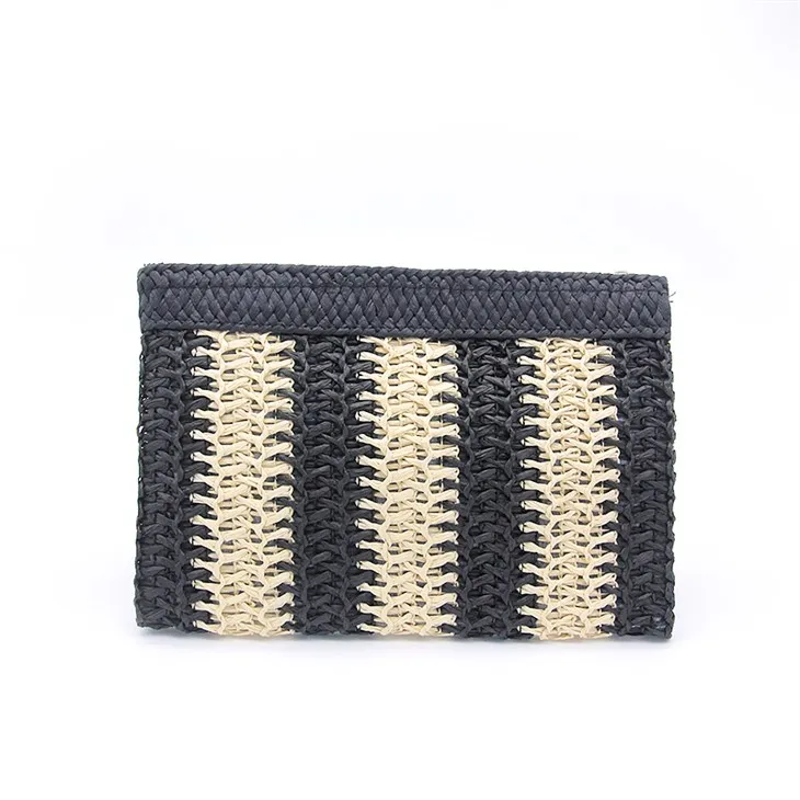 काला छोटा क्रोशिया बैग