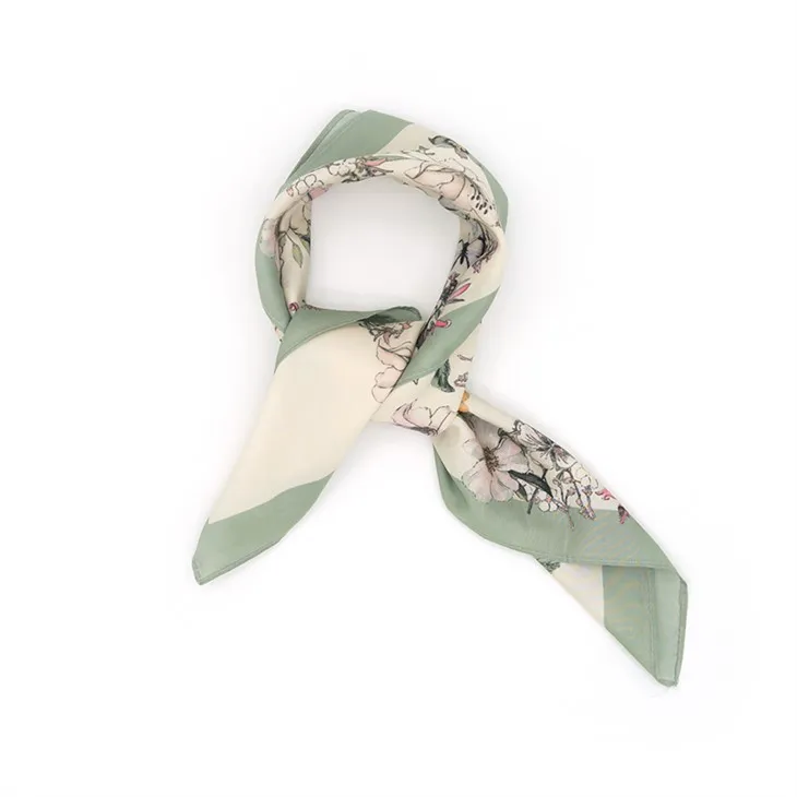 महिलाओं के लिए ब्लॉसम स्कार्फ़