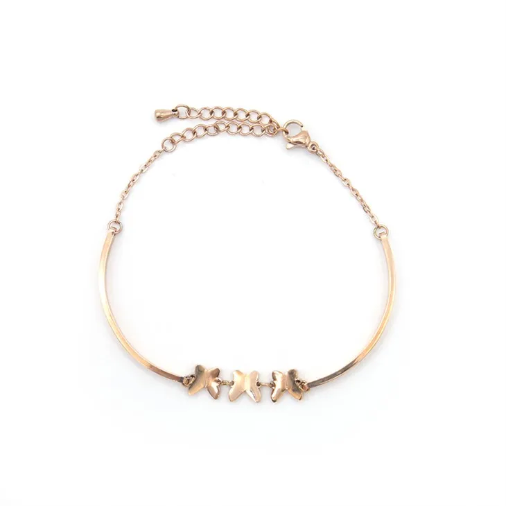 गुलाब पुष्प कंगन